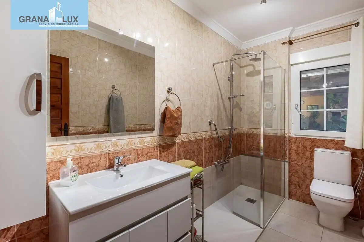 Chalet con terraza en venta en Alfacar, imagen 28