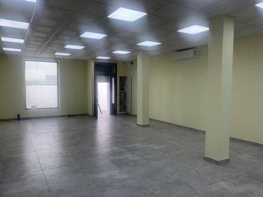 Locale commerciale in vendita a Llerena