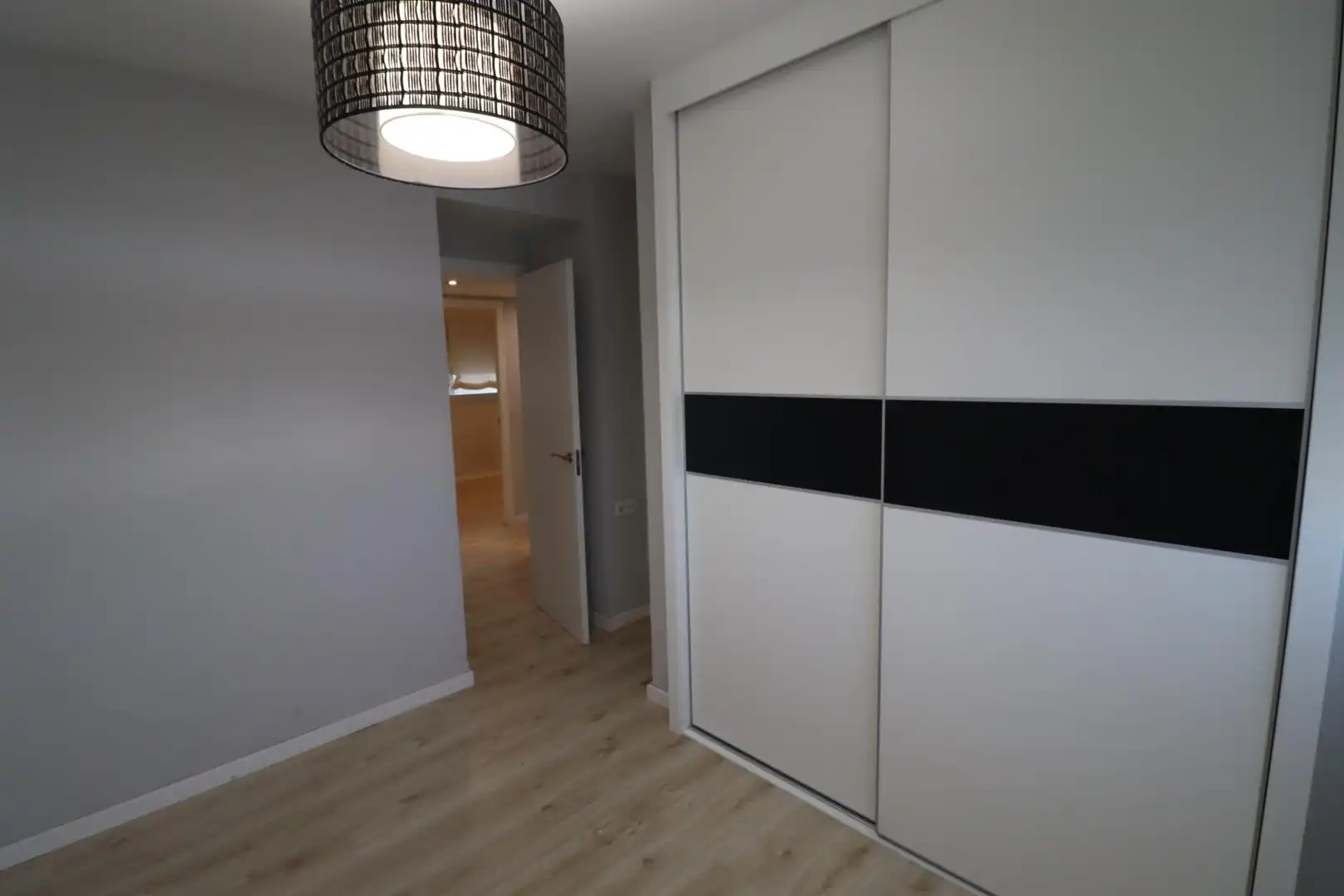Bedroom of Flat for rent in Valencia  with Air Conditioner