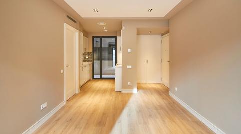 Photo 2 of Flat to rent in  Calle Enamorats, 40-4, Sagrada Família, Barcelona