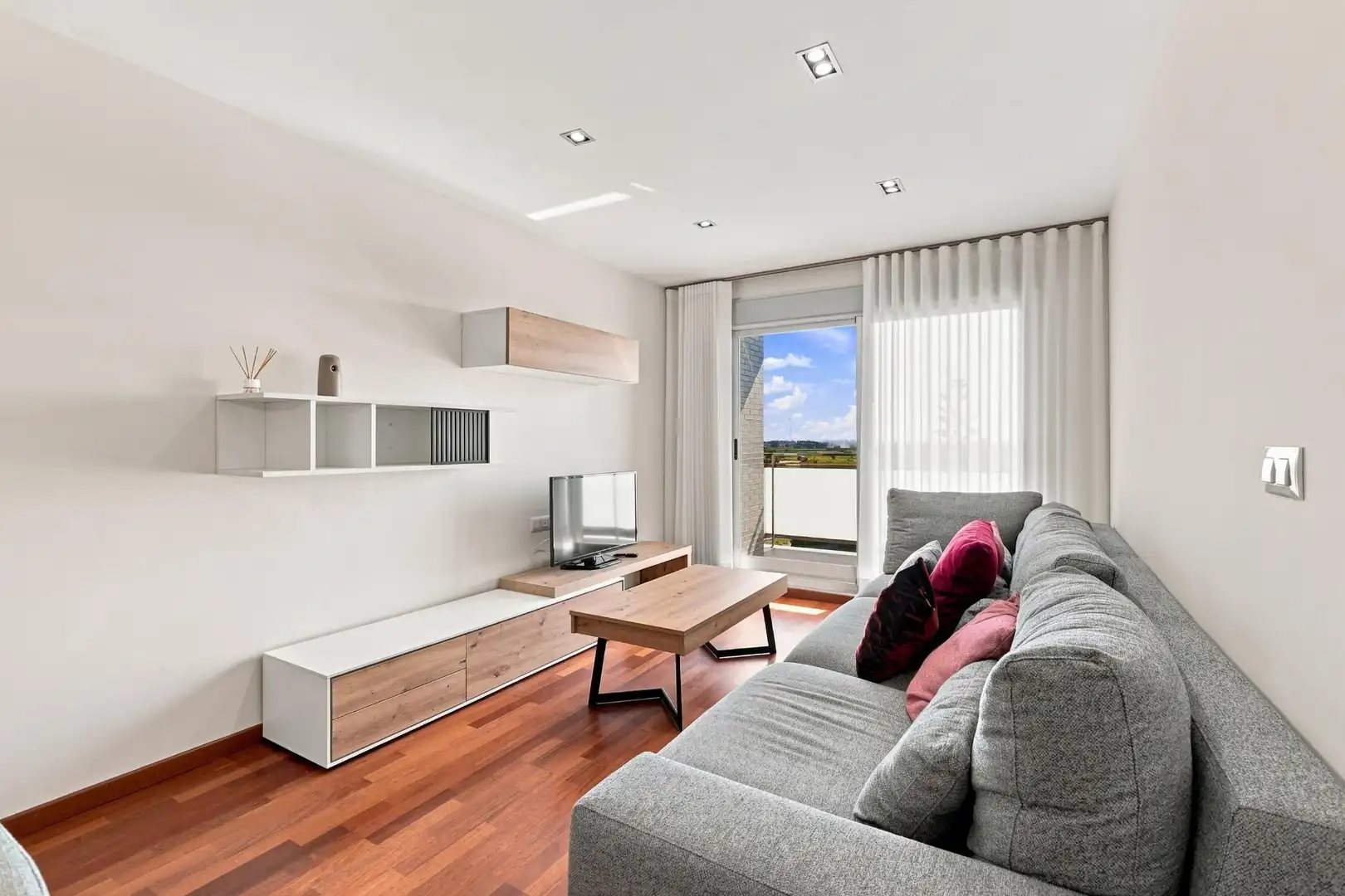 Sala de estar de Piso en venta en Silla con Aire acondicionado, Parquet y Amueblado