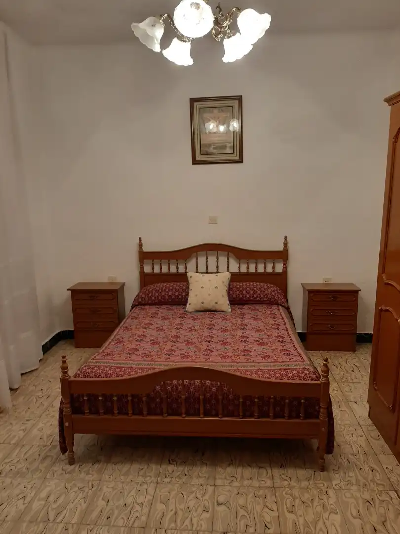 Bedroom of Houses for sale in La Puebla de Almoradiel  with Heating