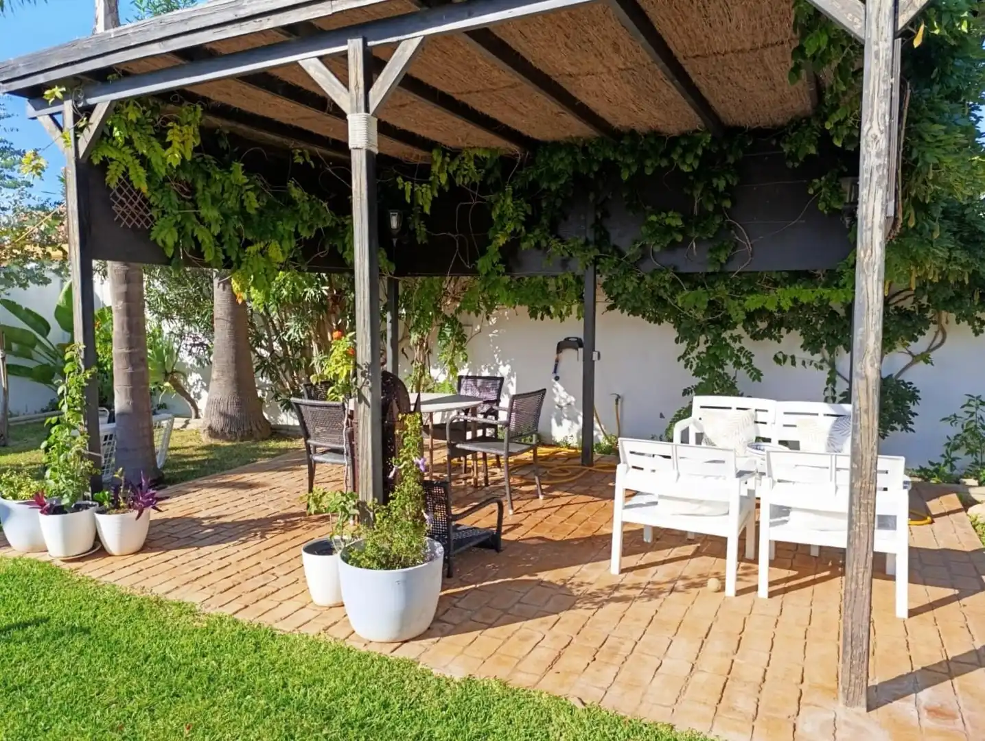 Terrassa de Casa o xalet en venda en Chiclana de la Frontera amb Aire condicionat, Jardí privat i Traster