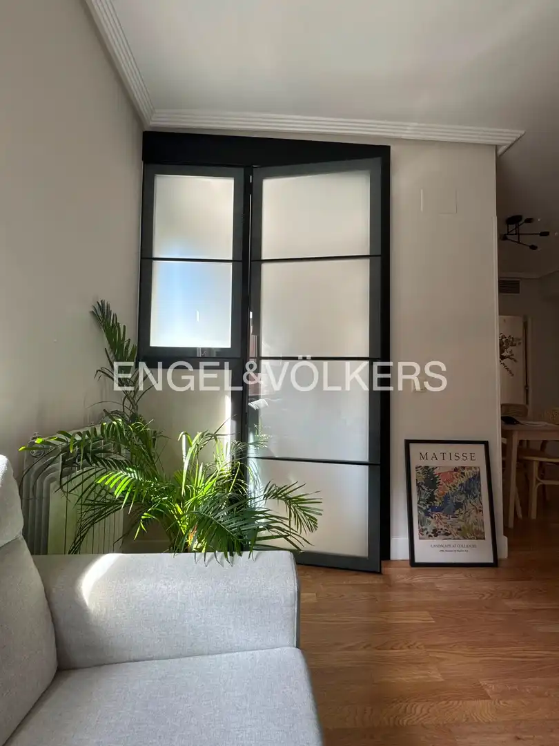 Flat for rent in Madrid  with Heating, Parquet flooring and Swimming Pool
