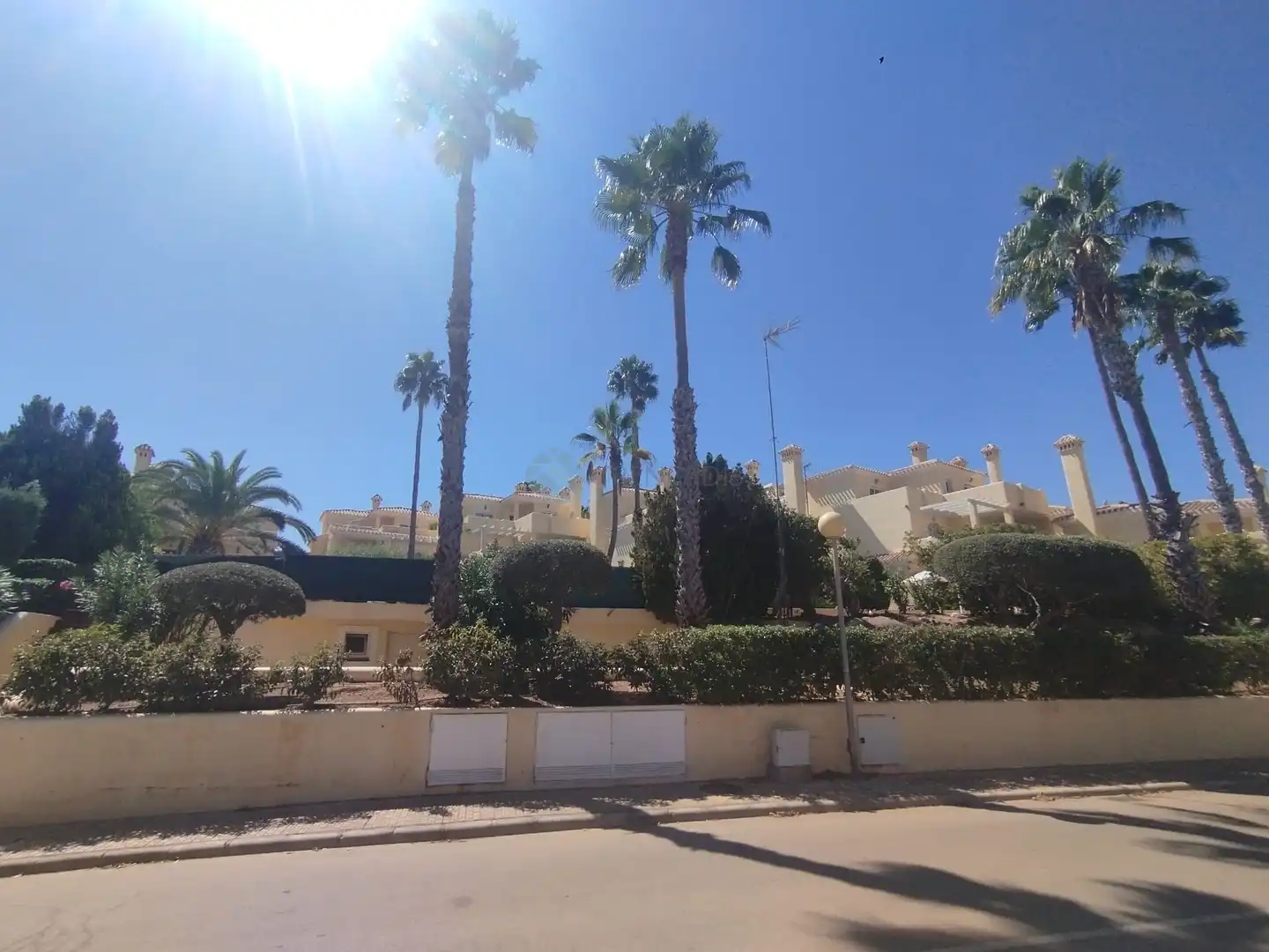 Vista exterior de Piso en venta en Cartagena con Piscina