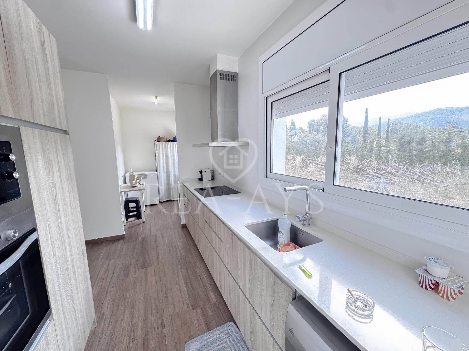 Kitchen of House or chalet for sale in Olesa de Bonesvalls  with Air Conditioner, Heating and Private garden