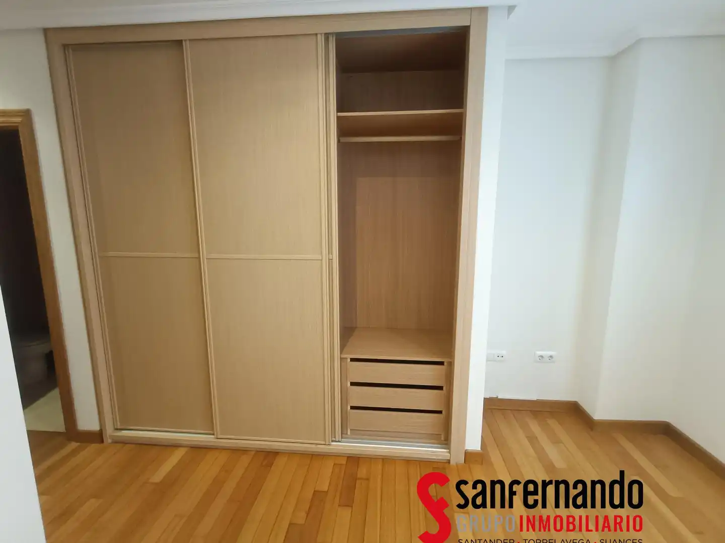 Bedroom of Flat for rent in Piélagos  with Heating and Parquet flooring
