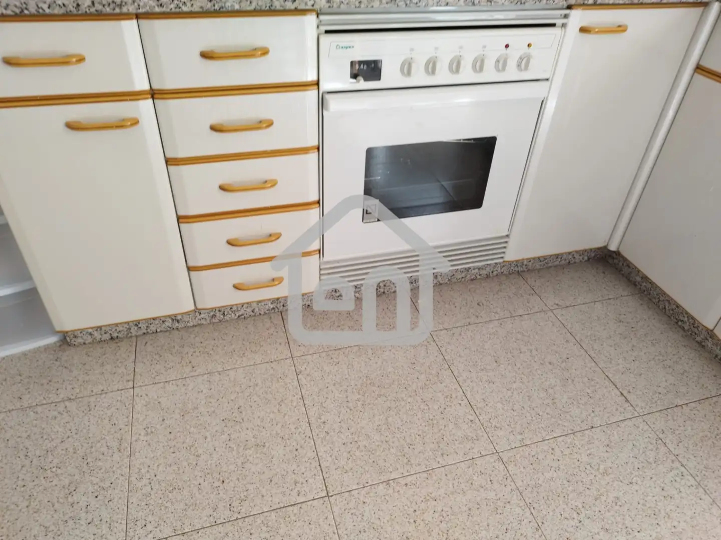 Küche von Gebäude zum Verkauf in Requena