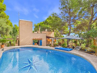 Casa rústica en venta en Cala Ratjada