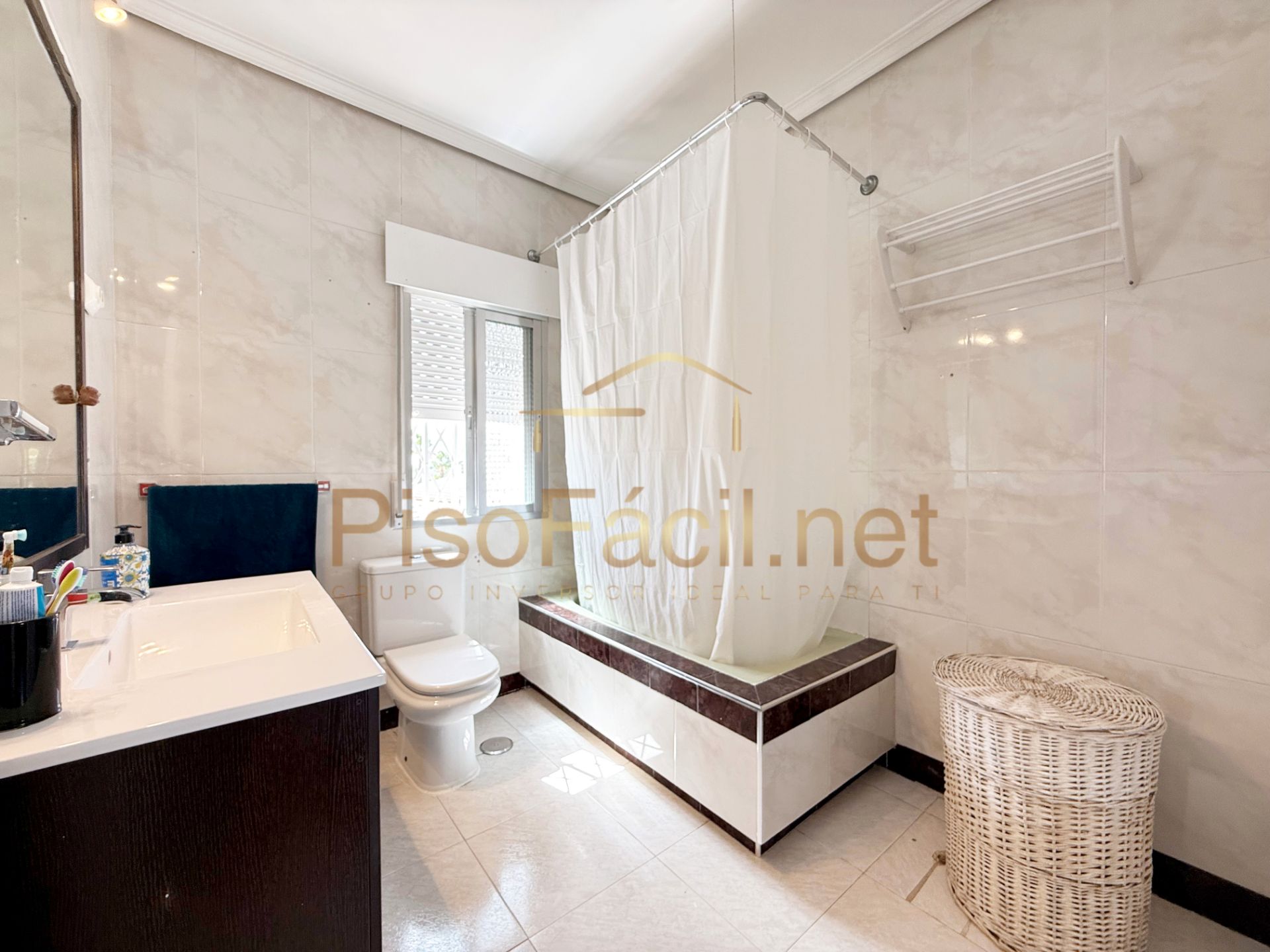 House or chalet for sale in Calle de los Retamares