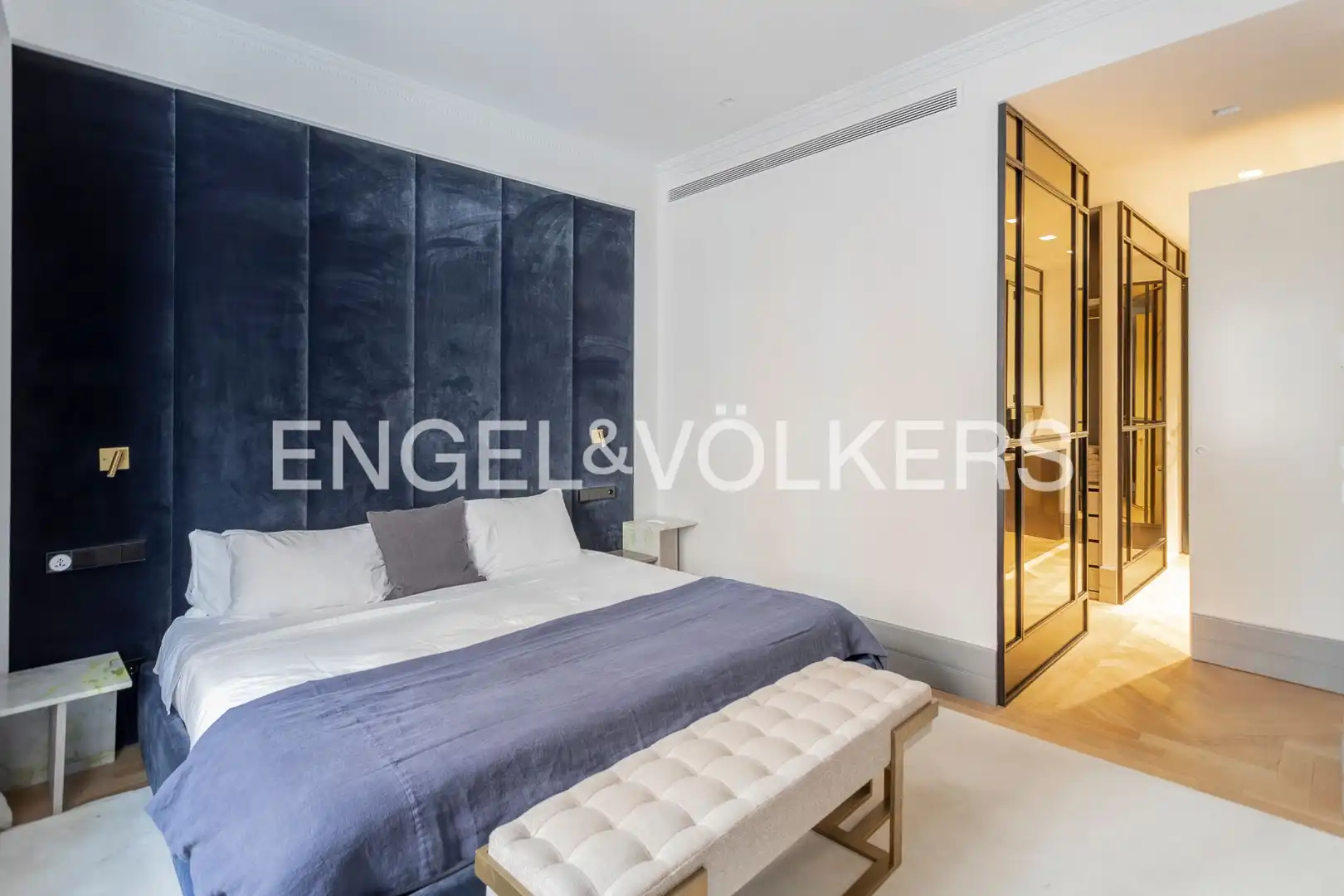 Schlafzimmer von Wohnung zur Miete in Chamberí