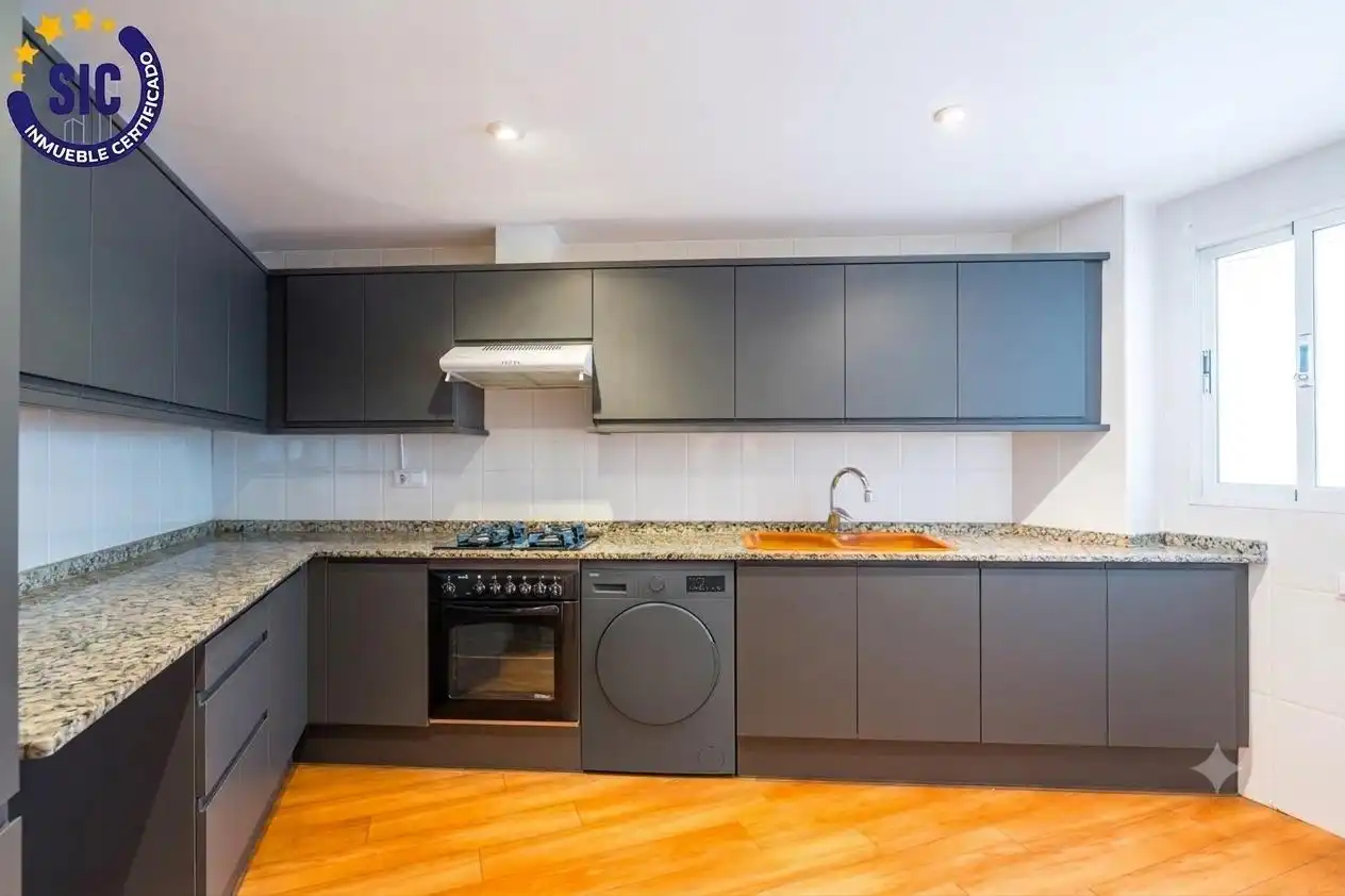 Cocina de Piso en venta en Valencia con Aire acondicionado, Calefacción y Terraza