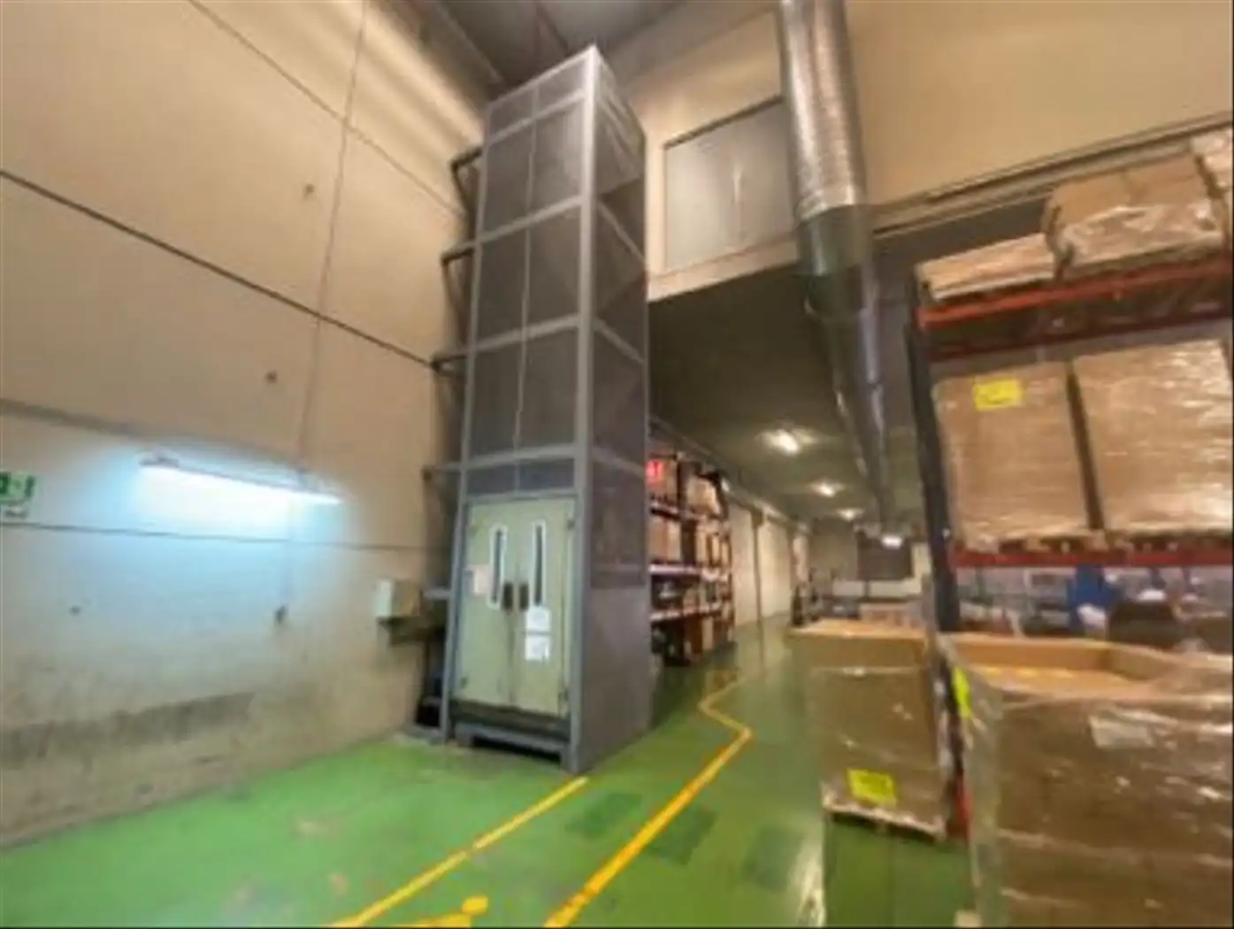 Nave industrial de alquiler en El Prat de Llobregat