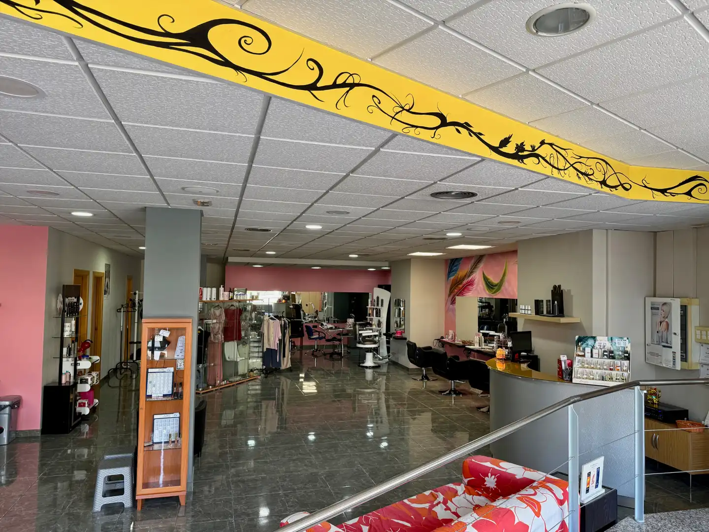 Local en venta en Terrassa con Aire acondicionado, Calefacción y Internet