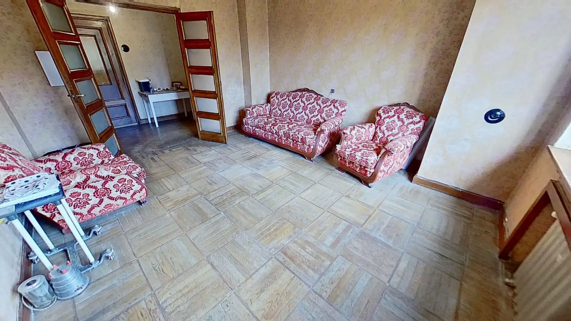 Sala de estar de Piso en venta en Oviedo  con Calefacción