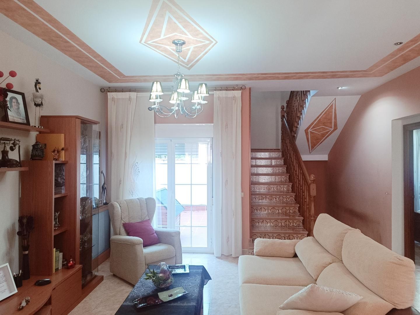 Living room of Single-family semi-detached for sale in Cariñena  with Terrace and Storage room