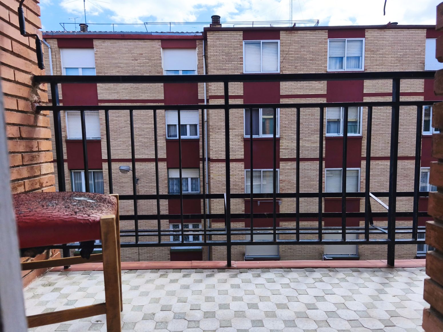 Exterior view of Flat for sale in  Logroño  with Heating and Balcony
