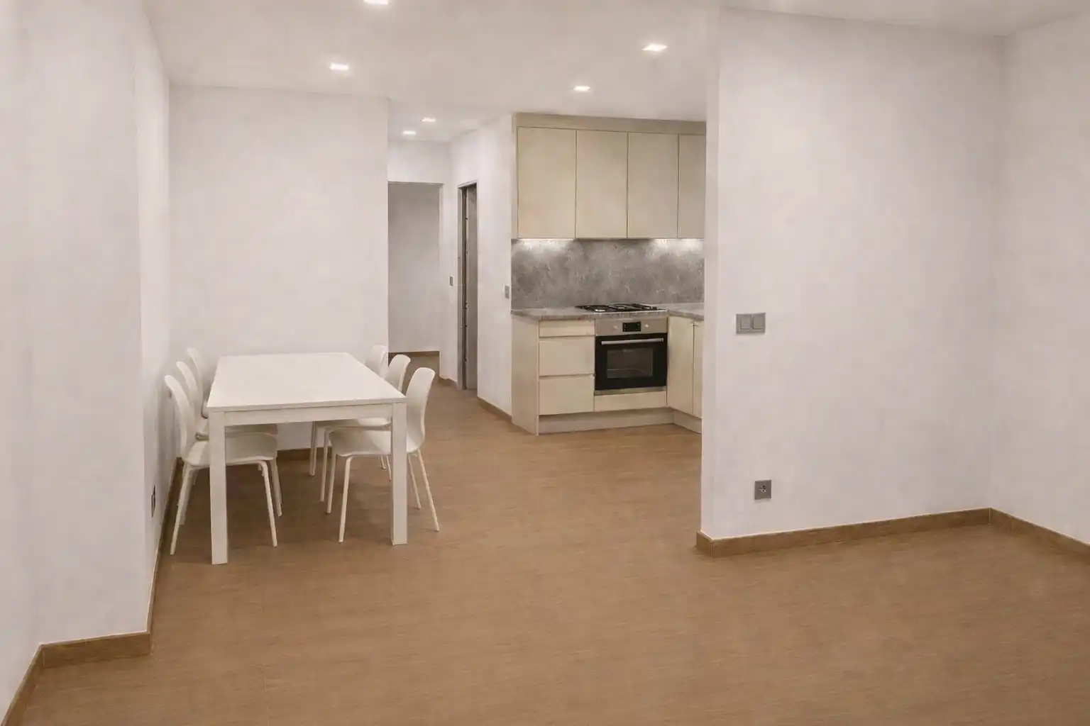Cocina de Planta baja en venta en Vilanova i la Geltrú con Horno