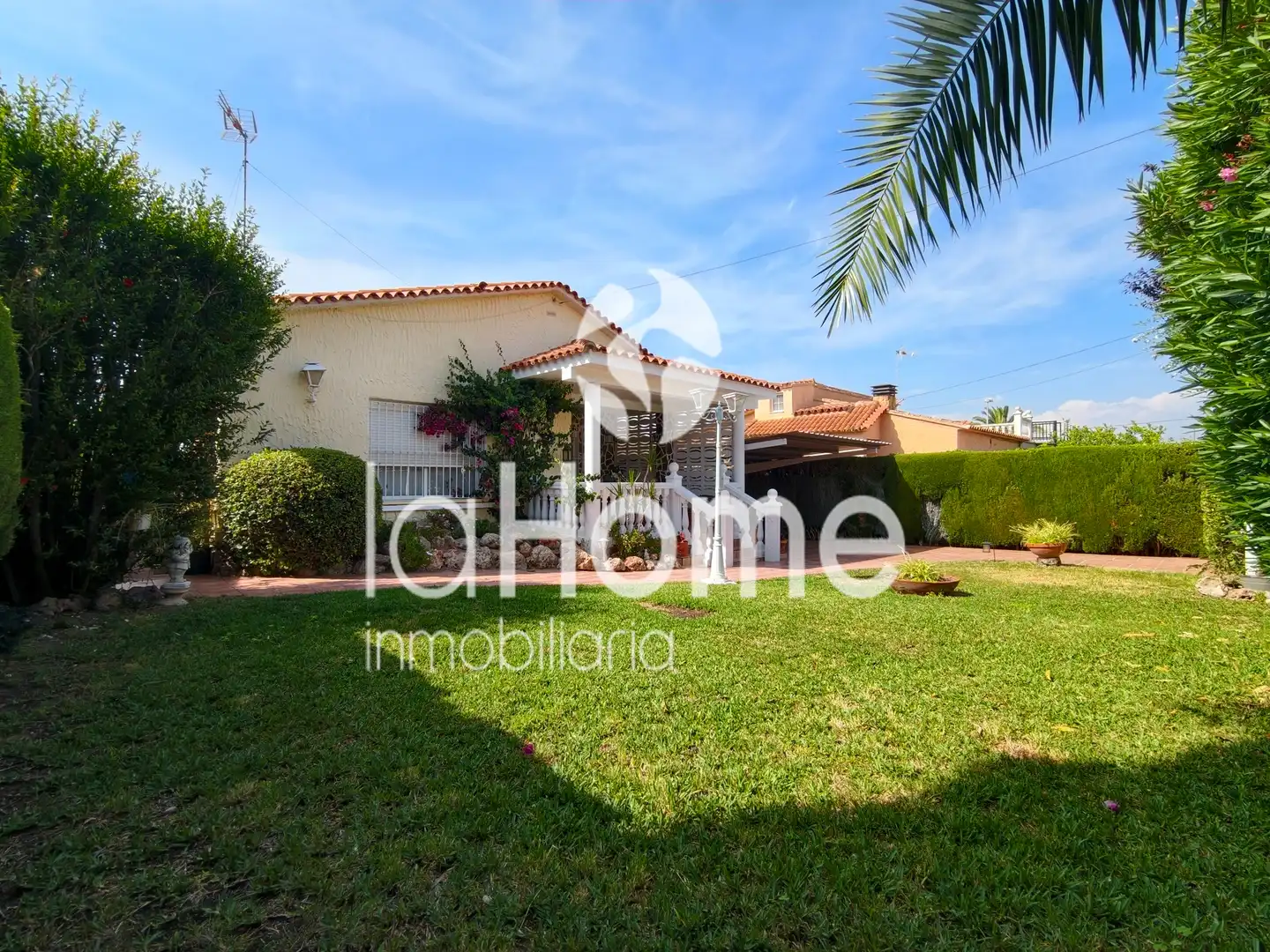 Jardín de Casa o chalet en venta en L'Eliana con Aire acondicionado, Calefacción y Jardín privado