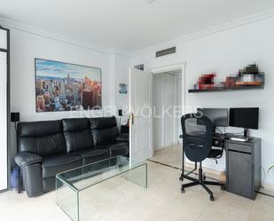 Living room of Study for sale in  Madrid Capital  with Air Conditioner, Heating and Private garden