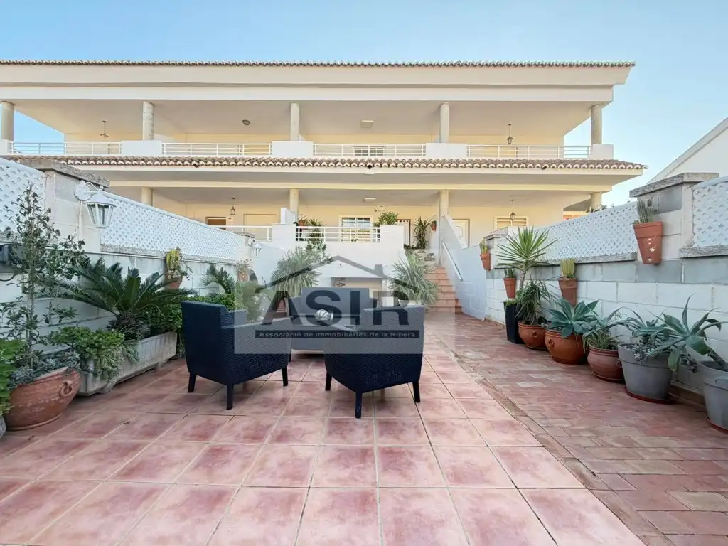 Terrace of Houses for sale in Sueca  with Air Conditioner, Terrace and Swimming Pool