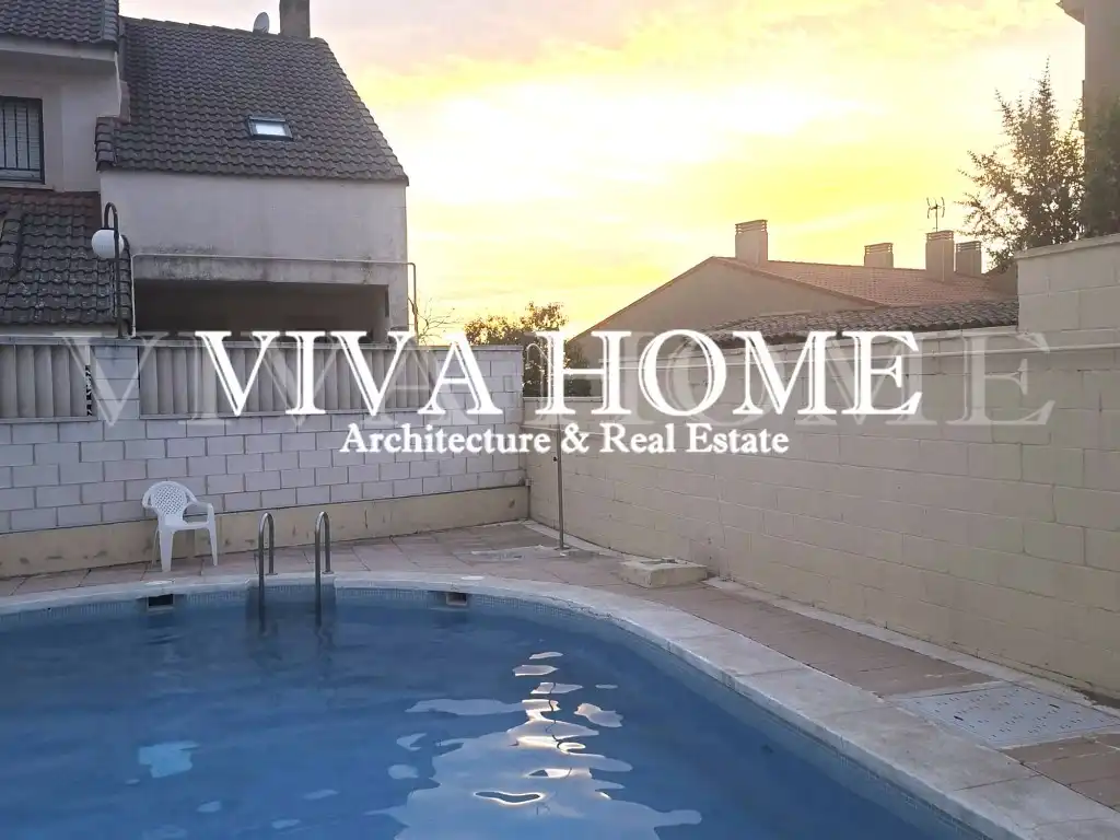 Piscina de Casa o chalet en venta en Campo Real