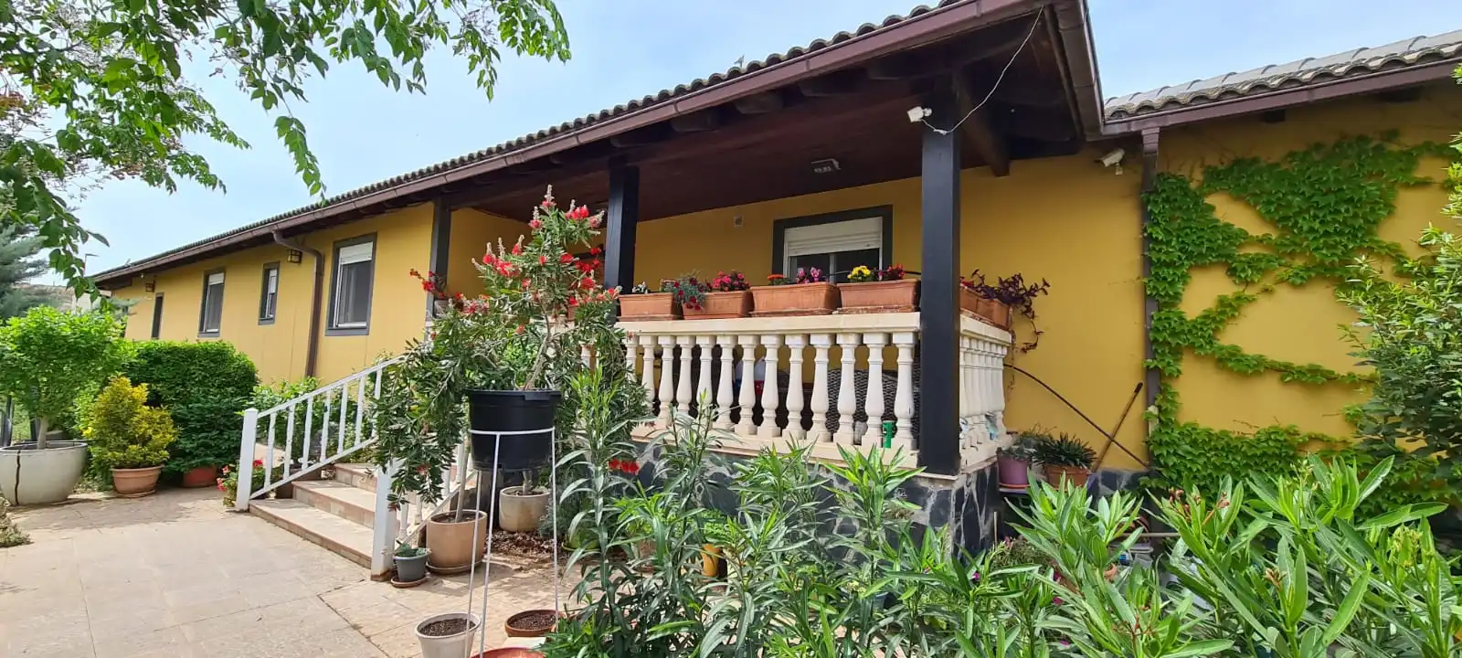 Vista exterior de Casa o xalet en venda en Híjar amb Calefacció, Jardí privat i Traster
