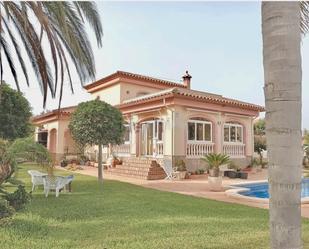 Vista exterior de Casa o xalet en venda en Mont-roig del Camp amb Aire condicionat, Calefacció i Jardí privat