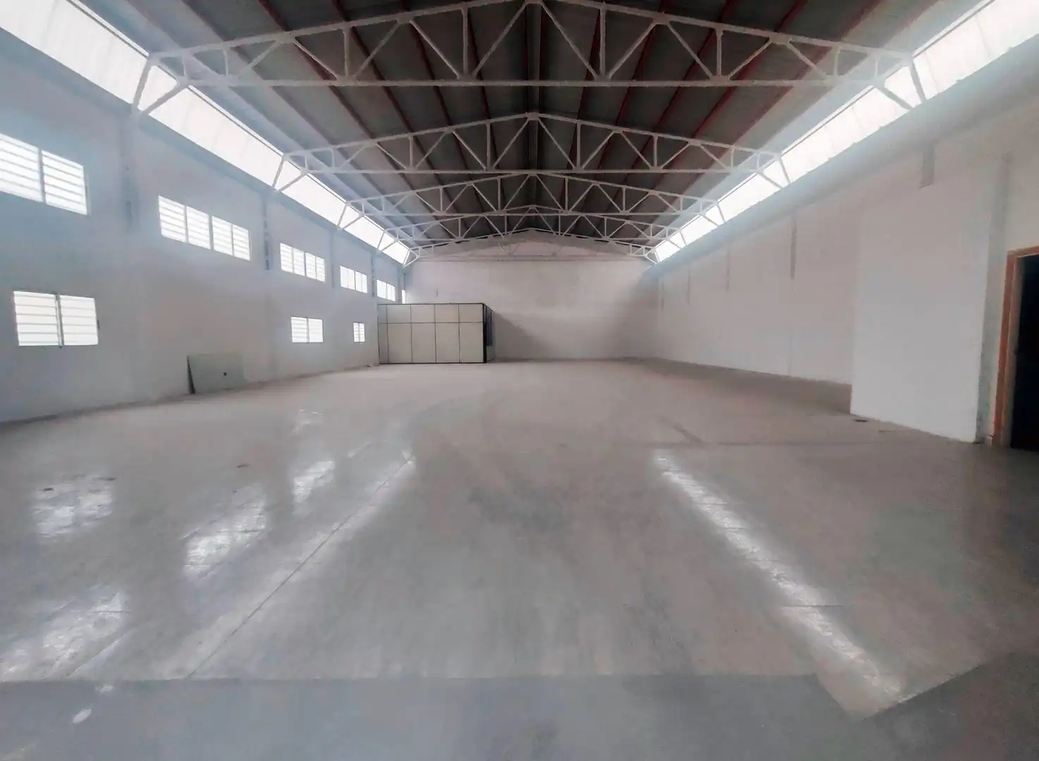 Nave industrielle à louer à Partidas de Alicante