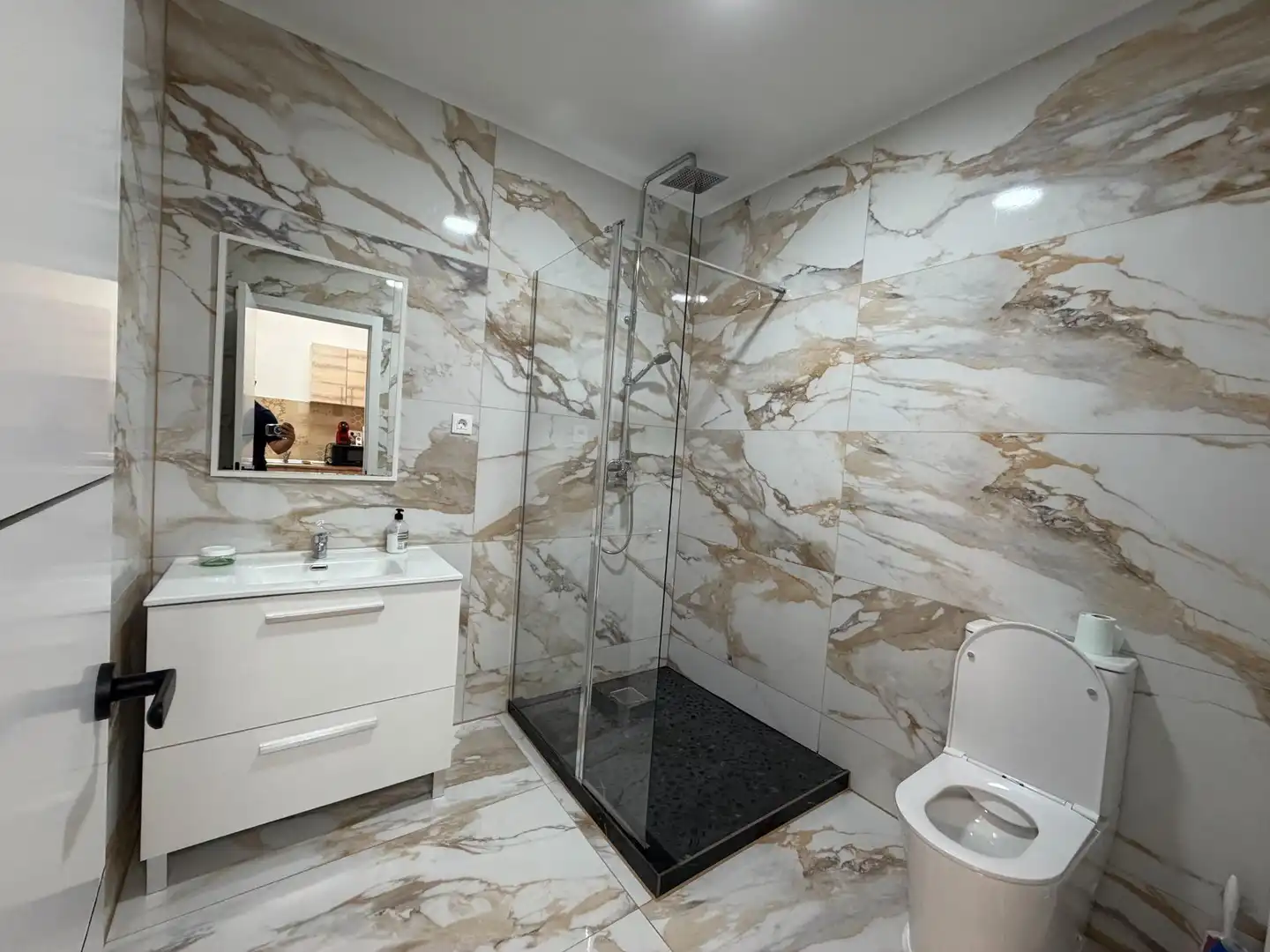 Baño de Planta baja en venta en Alicante / Alacant