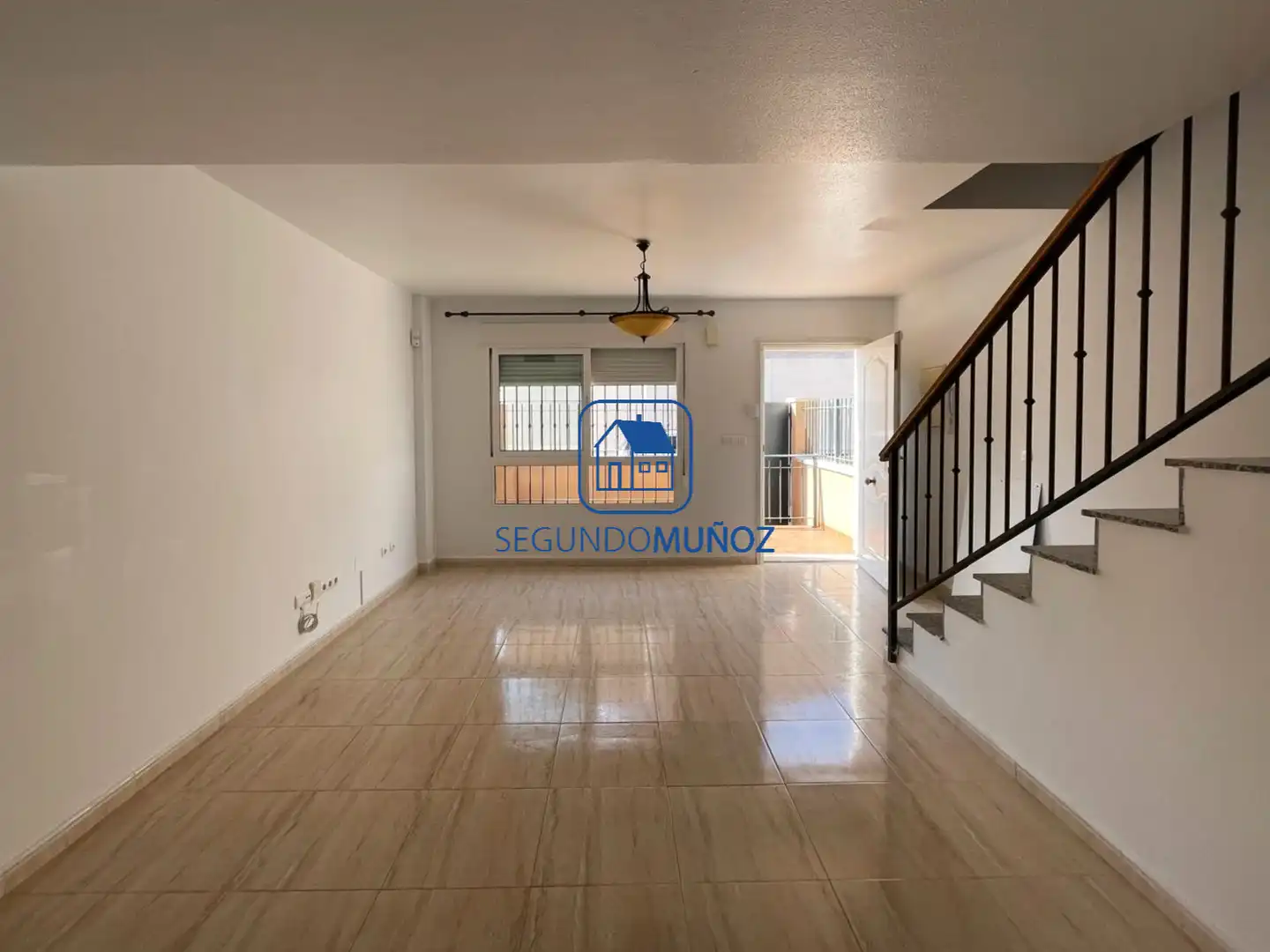 Sala d'estar de Dúplex en venda en Mazarrón amb Terrassa