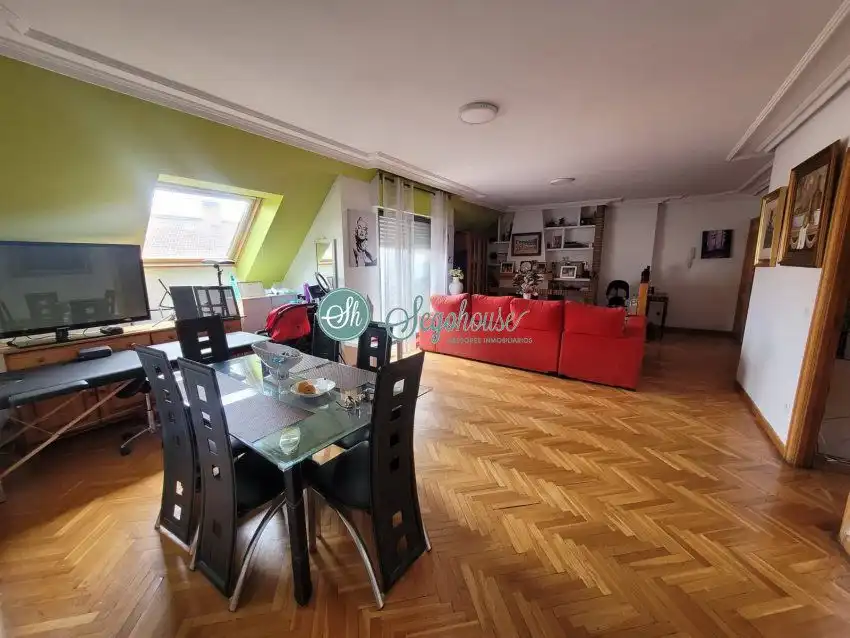 Wohnzimmer von Wohnung zum Verkauf in Segovia mit Heizung