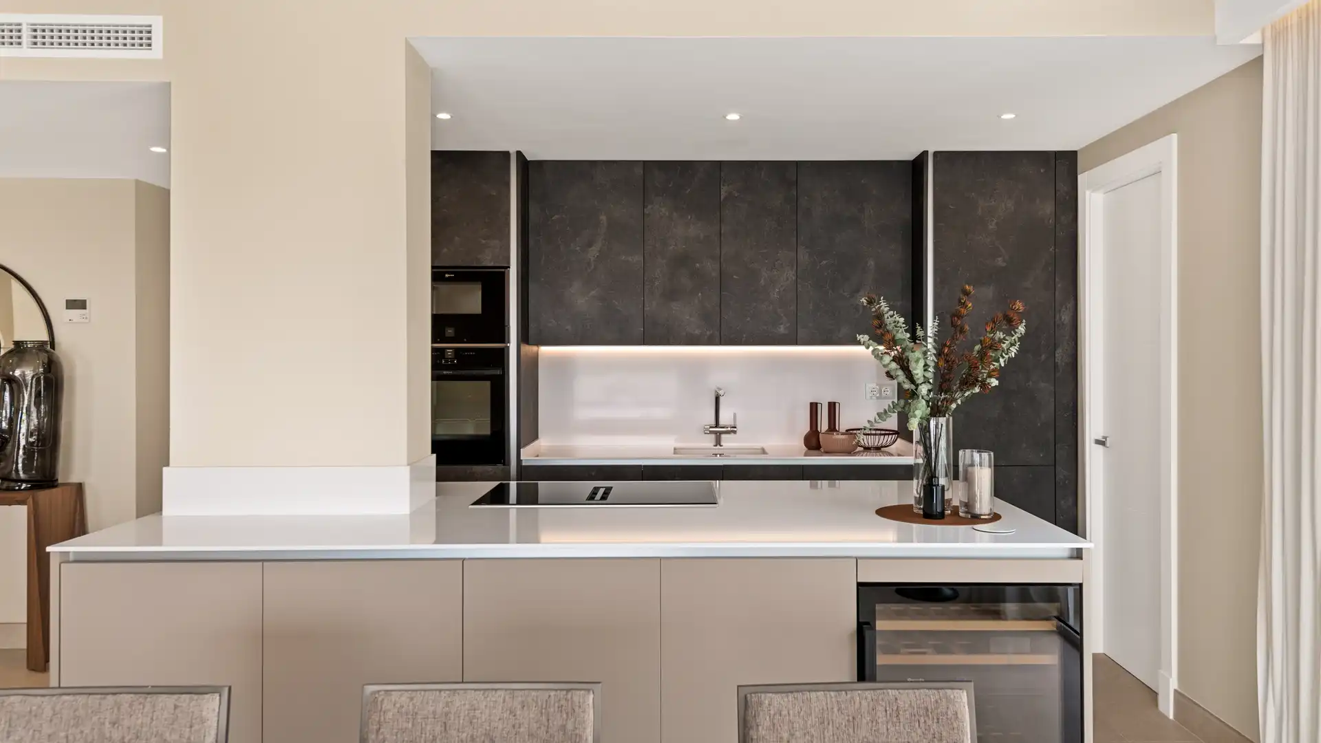 Kitchen of Apartments for sale in Marbella  with Air Conditioner, Heating and Terrace