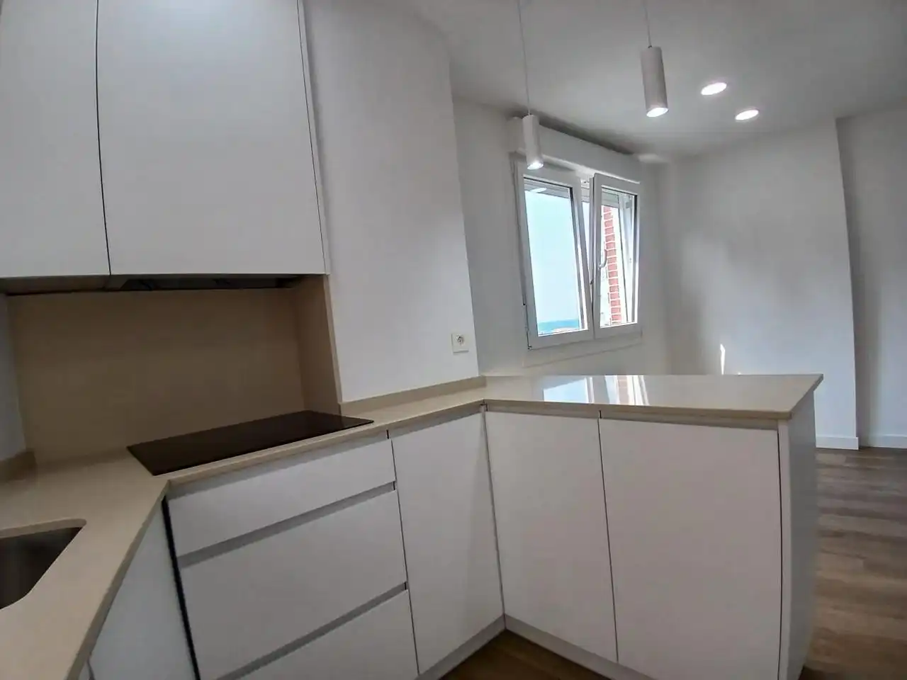 Kitchen of Flat for sale in Castro-Urdiales  with Heating, Parquet flooring and Balcony