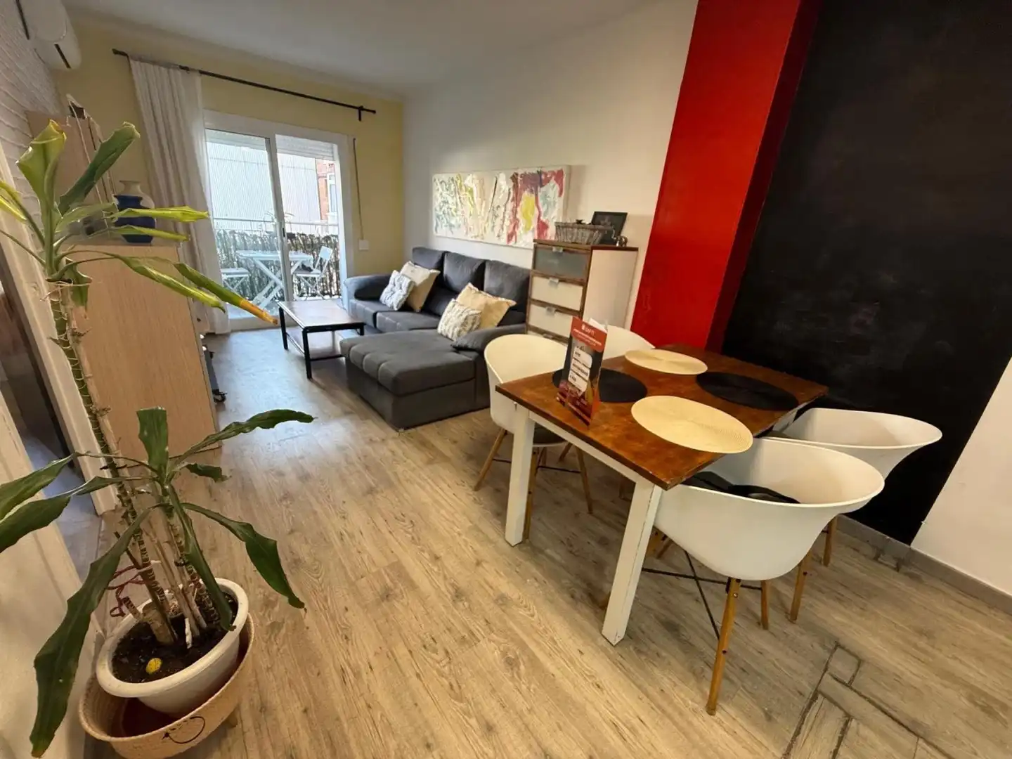 Wohnzimmer von Wohnung zum Verkauf in Pineda de Mar mit Klimaanlage, Heizung und Möbliert