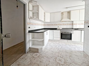 Pis amb ascensor en venda a Carrer Alegre Renau