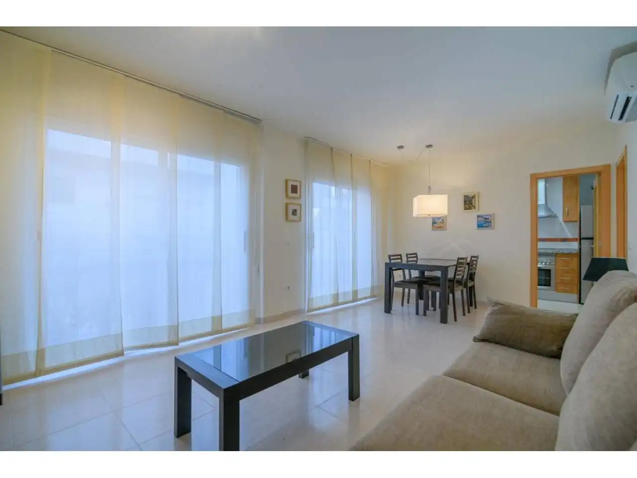 Sala de estar de Piso en venta en Tossa de Mar con Aire acondicionado, Calefacción y Balcón