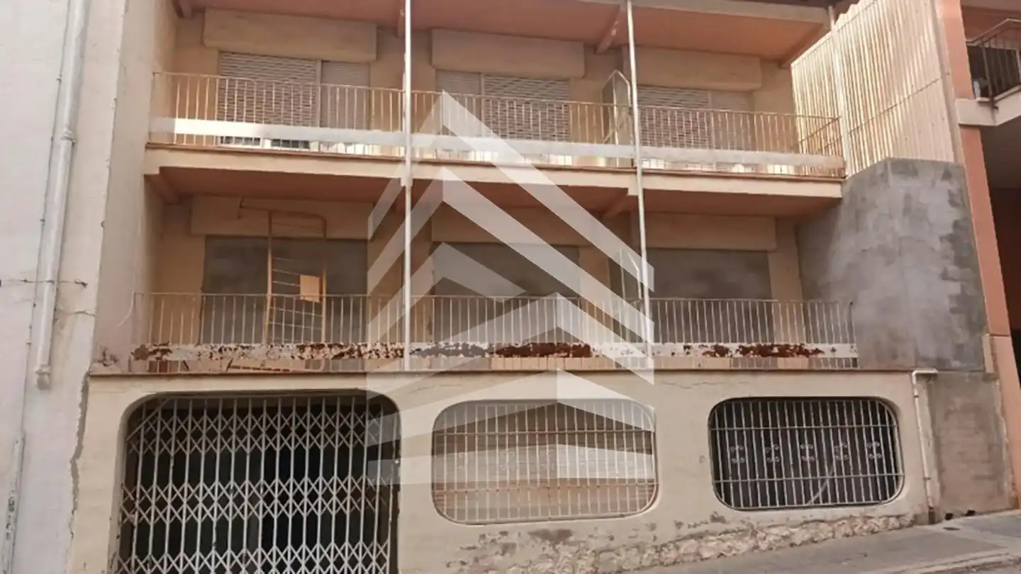 Others for sale in calle Santiago Rusiñol, imagen 4