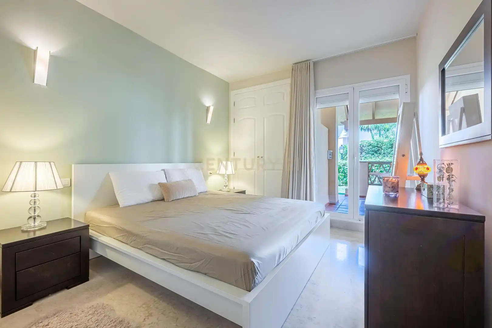 Bedroom of Apartments for rent in Marbella  with Air Conditioner, Private garden and Washing machine