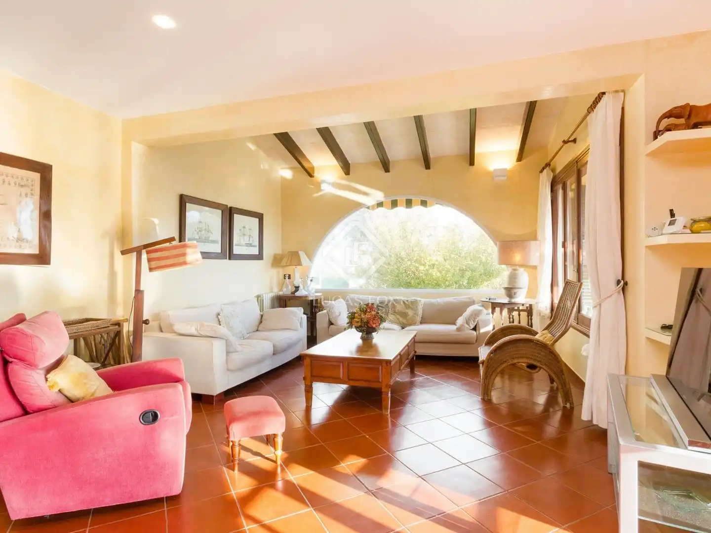 Sala d'estar de Casa o xalet en venda en Ciutadella de Menorca amb Aire condicionat, Calefacció i Jardí privat