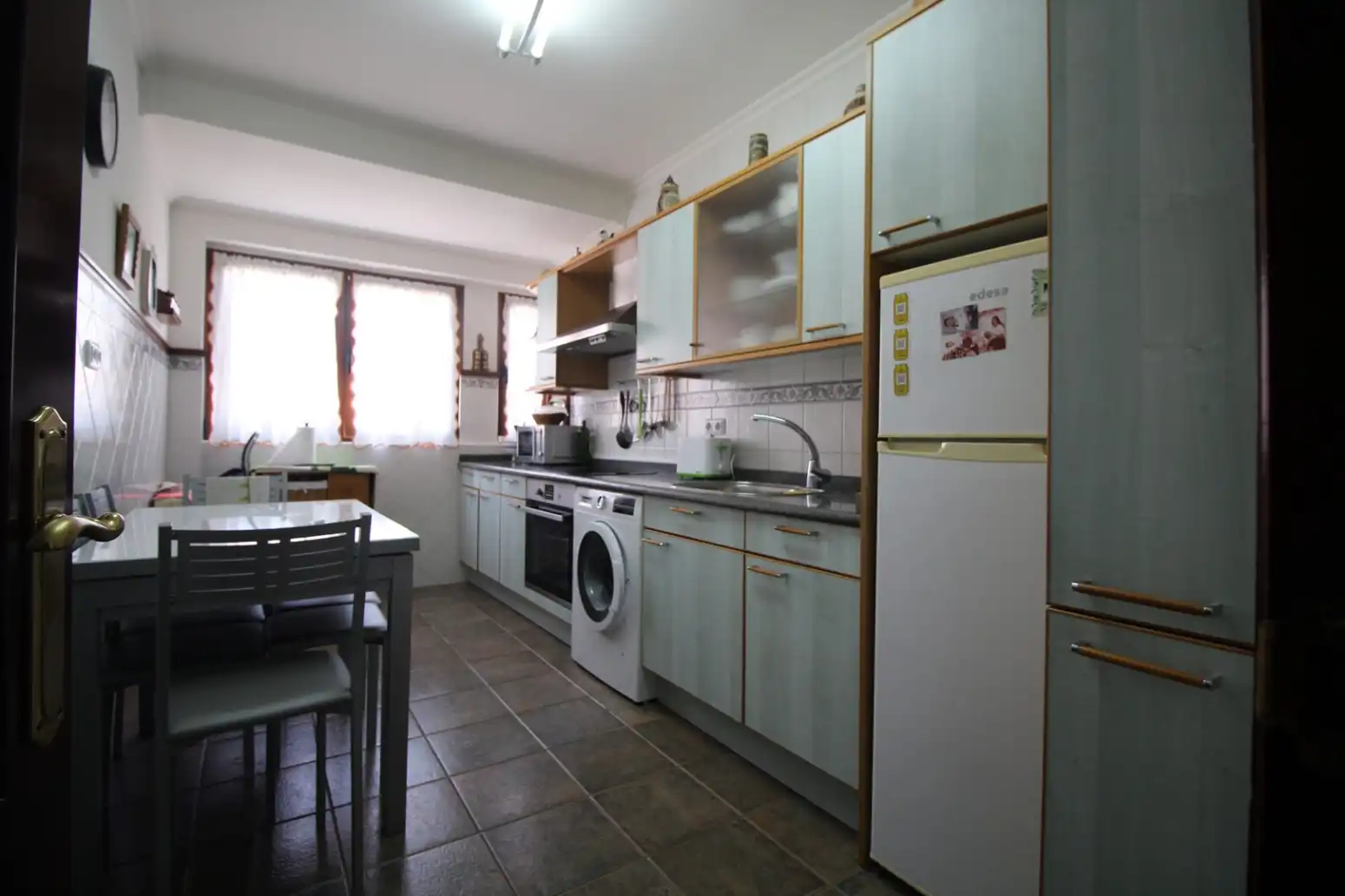 Kitchen of Flat for rent in Gijón   with Heating and Parquet flooring