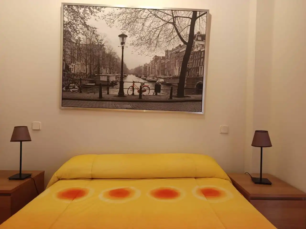 Habitación de Apartamento de alquiler en Toledo con Aire acondicionado, Calefacción y Trastero