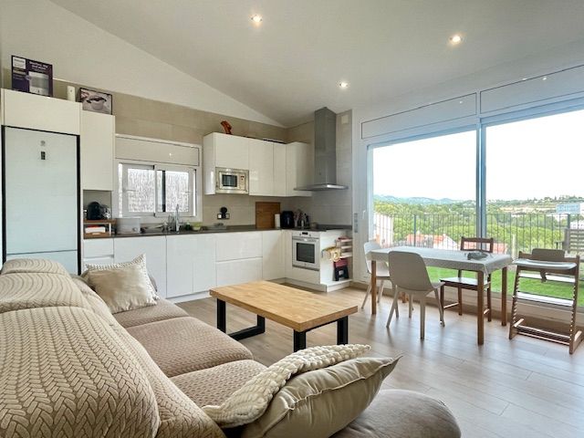 Cuina de Casa o xalet en venda en Viladecavalls amb Aire condicionat, Calefacció i Jardí privat