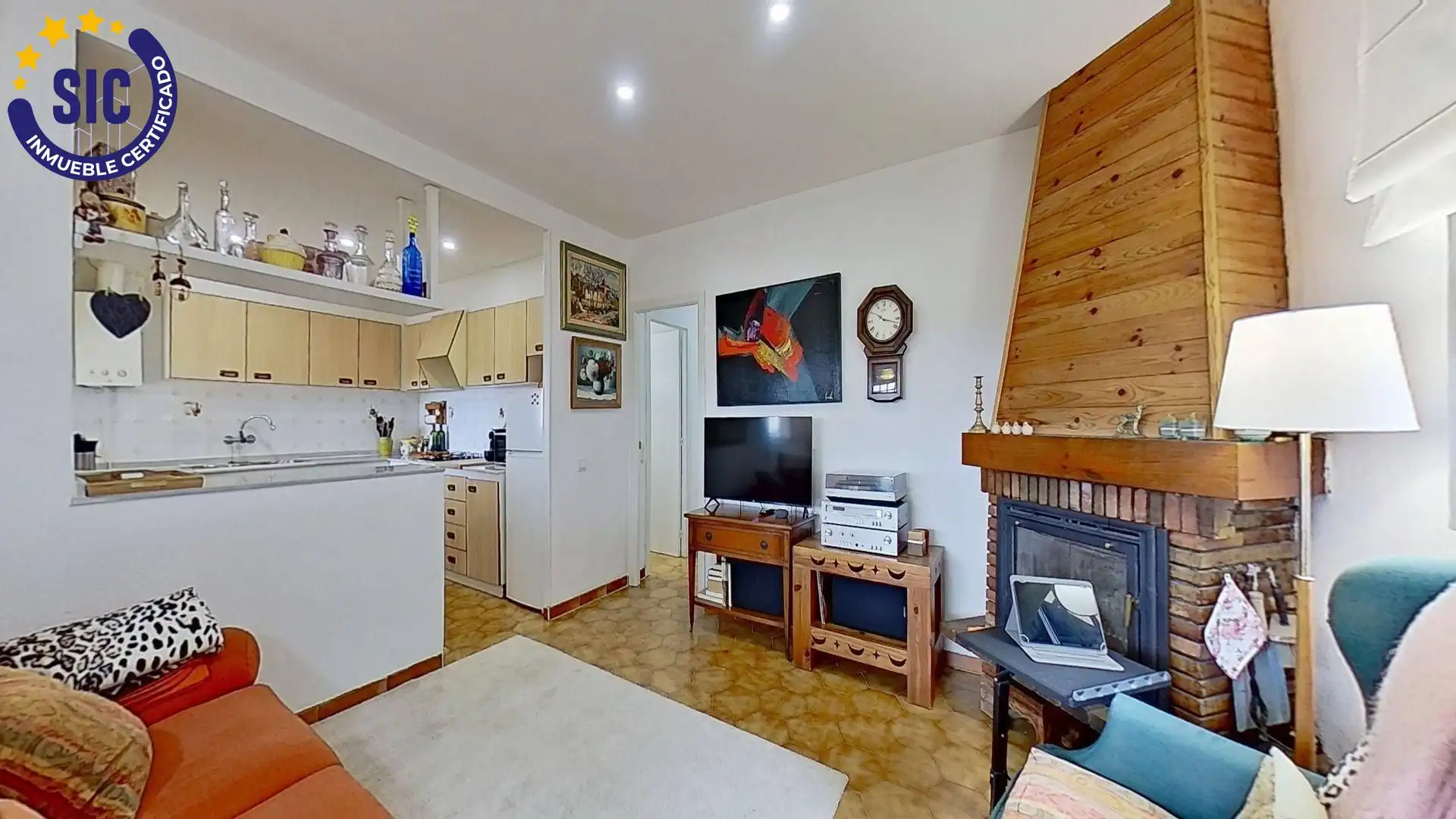 Sala d'estar de Casa o xalet en venda en Chiva amb Jardí privat, Terrassa i Traster