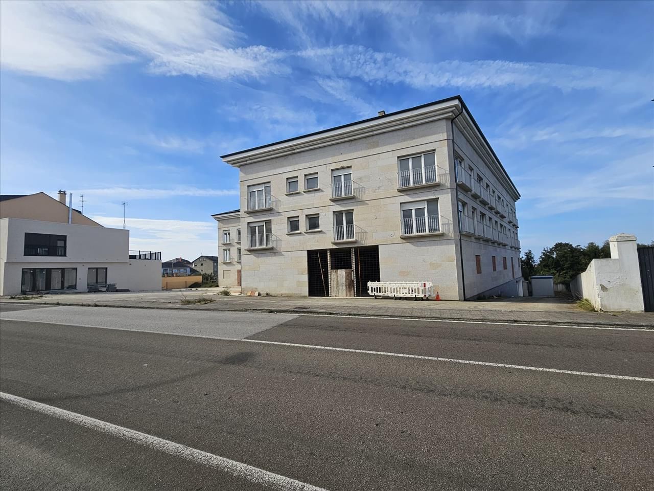 Premises for sale in Da Vila, Barreiros