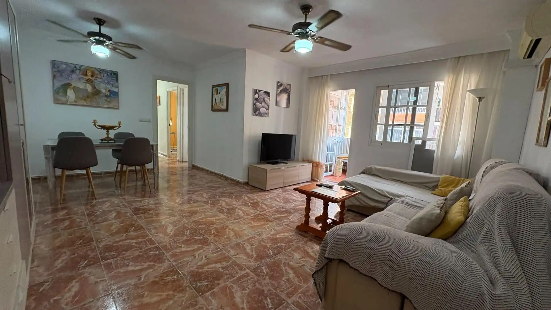 Sala de estar de Piso de alquiler en Málaga con Aire acondicionado, Amueblado y Balcón