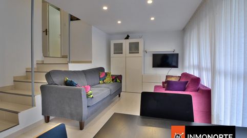Foto 2 de Piso en venta en República de Colombia, Zona Playa, Laredo