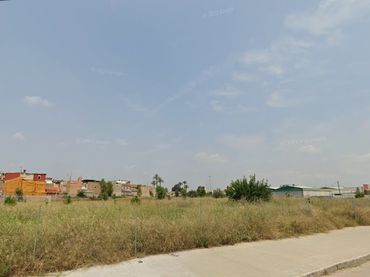 Terreny residencial en venda a Carrer de València 121