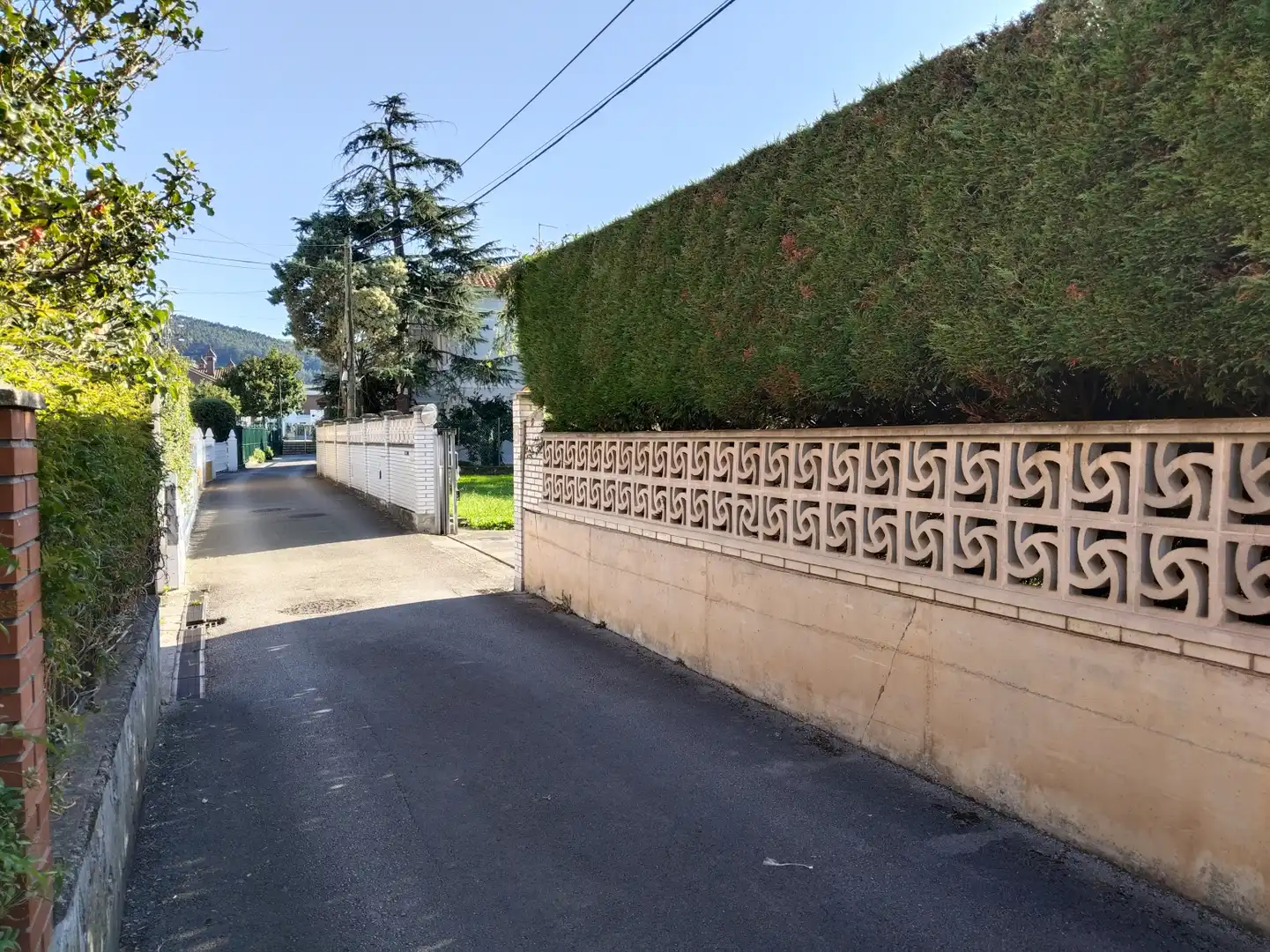 Vista exterior de Casa o chalet en venta en Torrelavega  con Calefacción, Jardín privado y Terraza