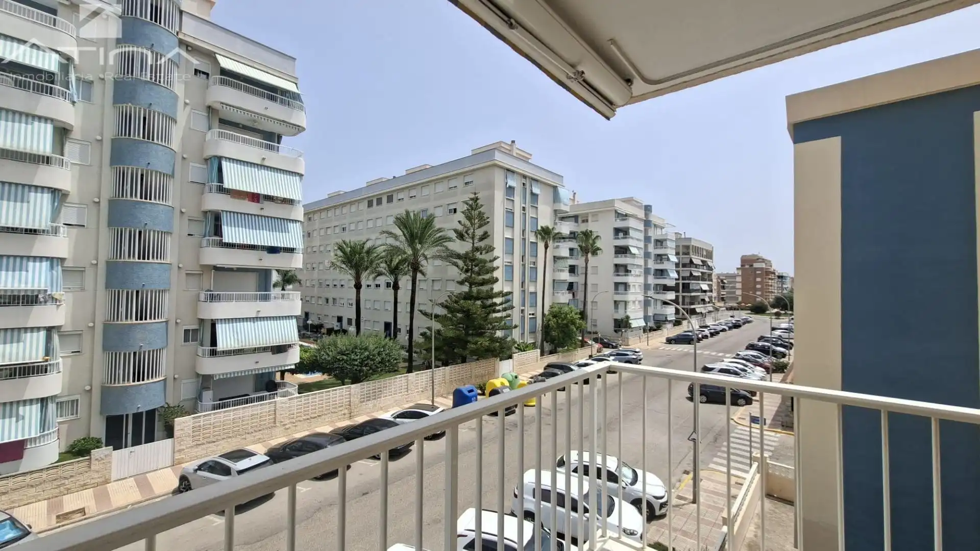 Vista exterior de Apartamento en venta en Daimús con Aire acondicionado, Calefacción y Amueblado